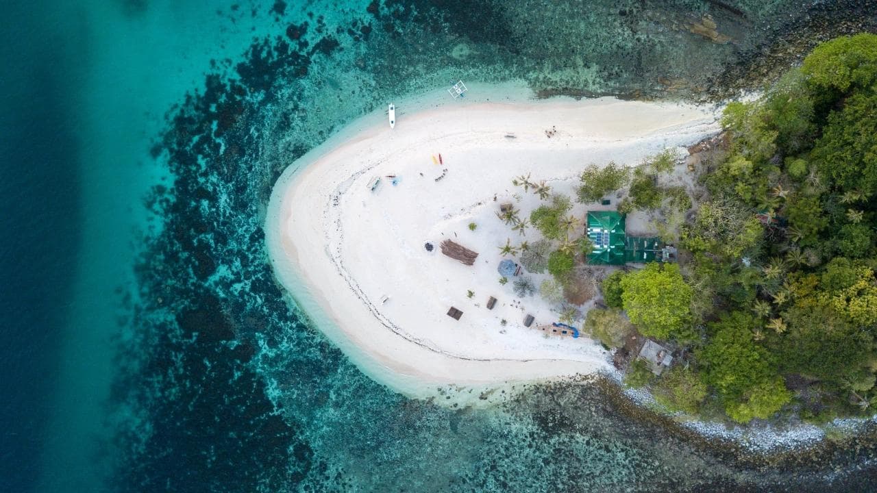 Tataran / Baja Hanura Private Island – private island for luxury resort development 3